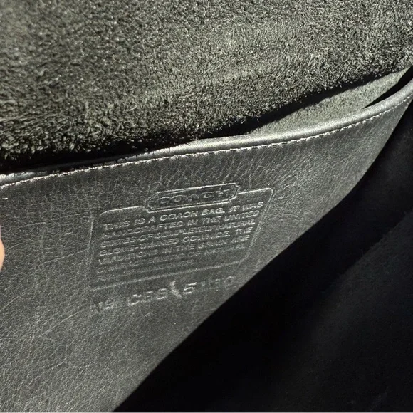 VTG Coach Station Bag 5130 Black Leather Brass Crossbody Satchel 90s USA - Picture 11 of 14